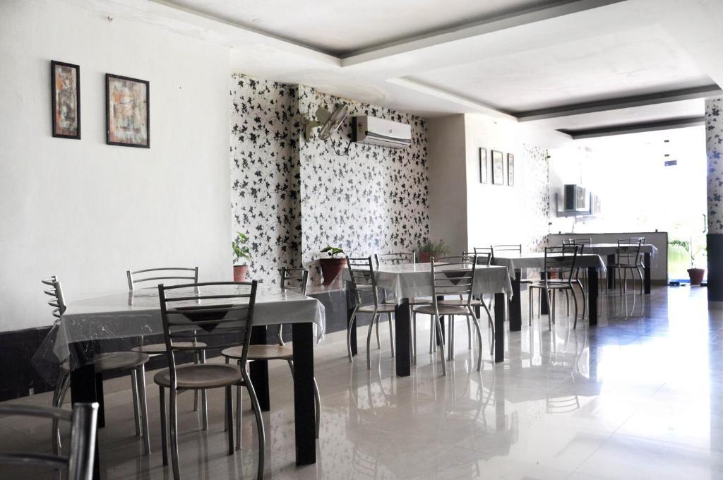 โรงแรมกันกาวิว หริทวาร ภายนอก รูปภาพ